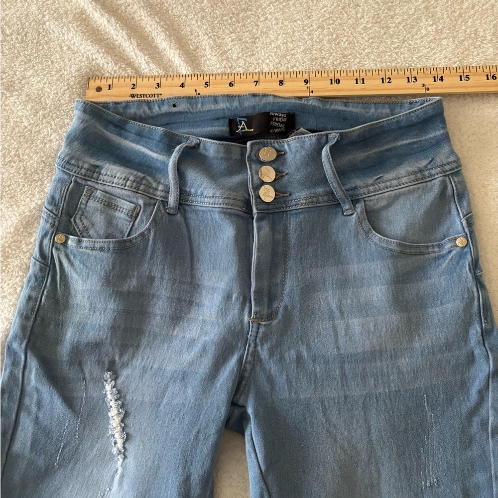 Always Friday Women’s Light Blue Ankle Jeans Size 11 - Picture 9 of 14